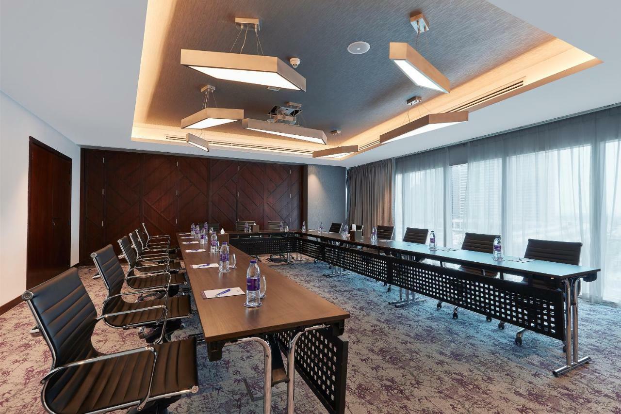 Park Regis Business Bay Hotel Dubai Exterior foto
